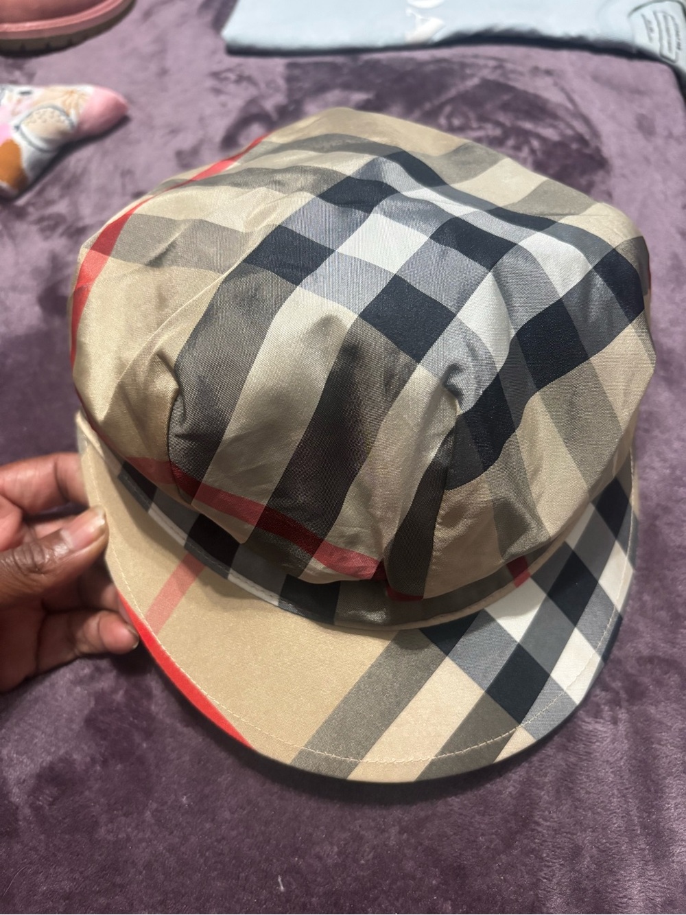 Burberry satin Black and Beige Check Newsboy Hat